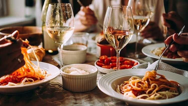 Pasta al Pomodoro & Basilico