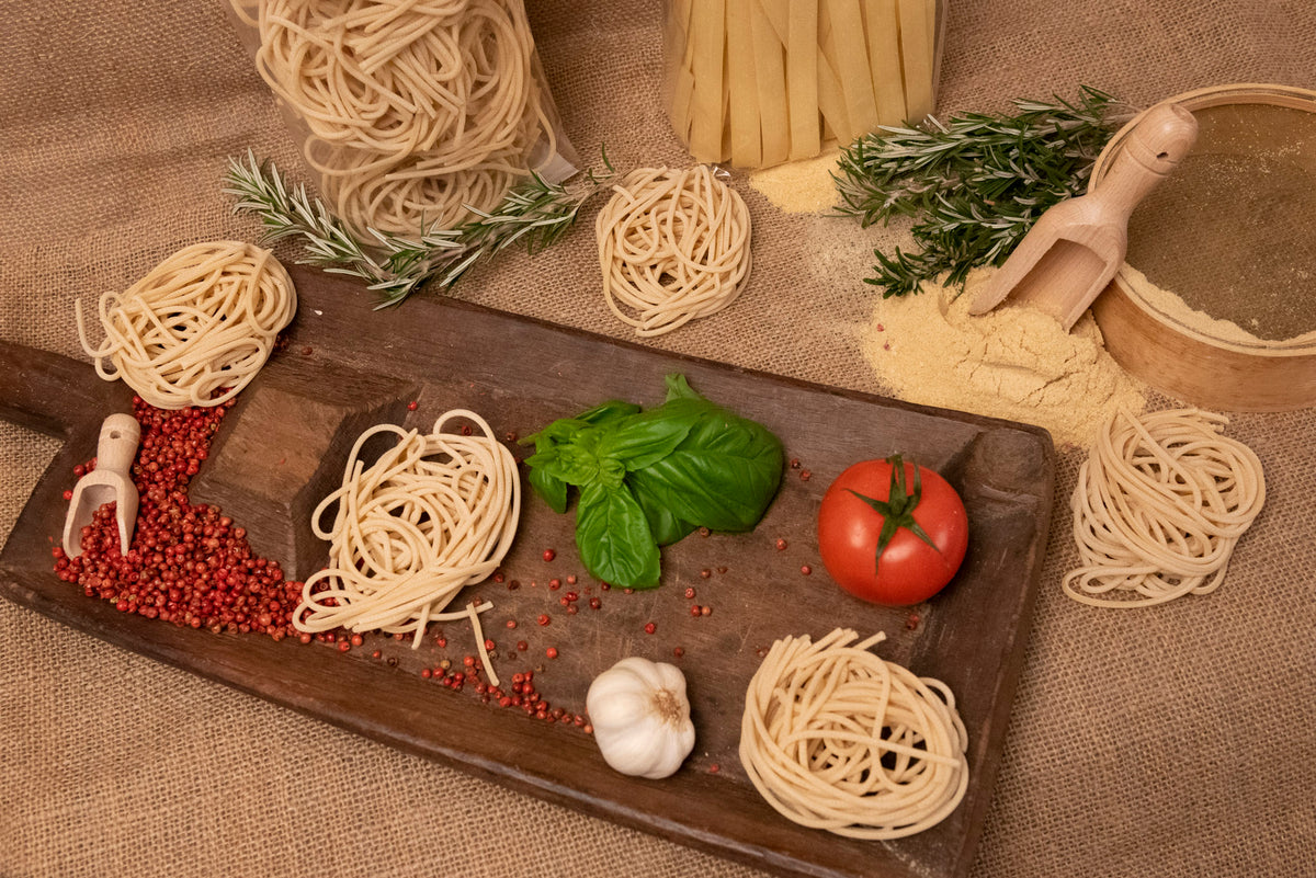 Tagliolini with tomato, Italian pasta from Tuscany, Morelli, 250 g